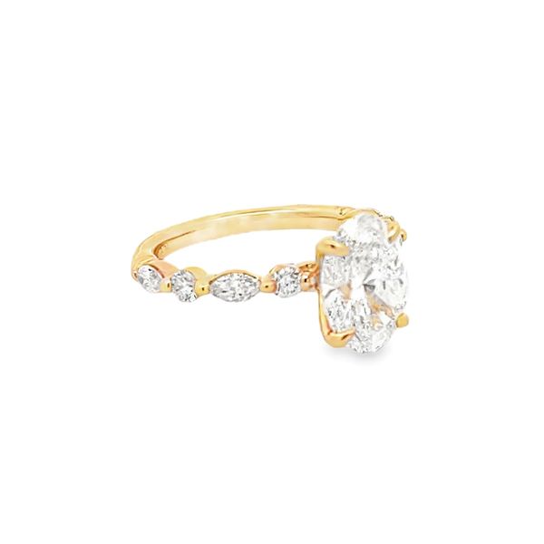 Lab Grown Diamond Ring Flora Gems Decatur, IL