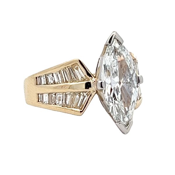 Estate - Diamond Ring Flora Gems Decatur, IL