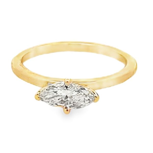 Estate - Diamond Ring Flora Gems Decatur, IL