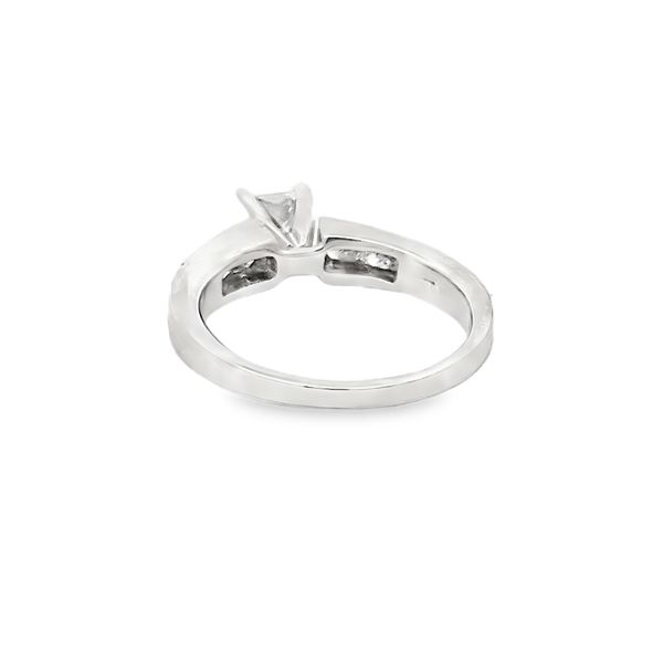 Estate - Diamond Ring Image 3 Flora Gems Decatur, IL