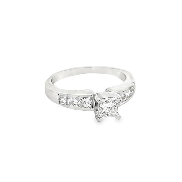 Estate - Diamond Ring Flora Gems Decatur, IL