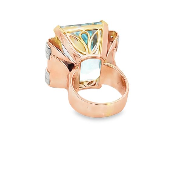 Estate - Aquamarine and Diamond Ring Image 3 Flora Gems Decatur, IL