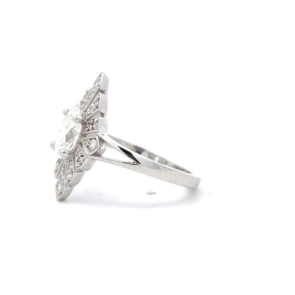 Estate - Diamond Ring Image 2 Flora Gems Decatur, IL