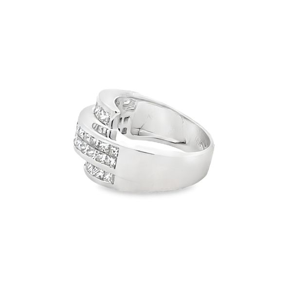 Estate - Diamond Ring Image 2 Flora Gems Decatur, IL