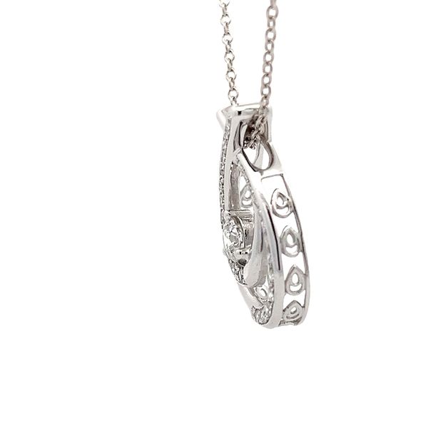 Estate - Diamond Pendant Image 2 Flora Gems Decatur, IL