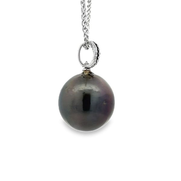 Estate - Pearl and Diamond Pendant Image 4 Flora Gems Decatur, IL