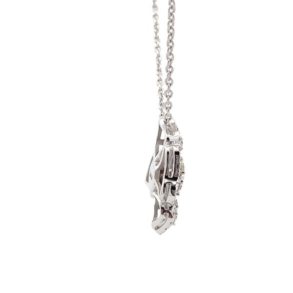 Roberto Coin Diamond Flower Necklace Image 4 Flora Gems Decatur, IL