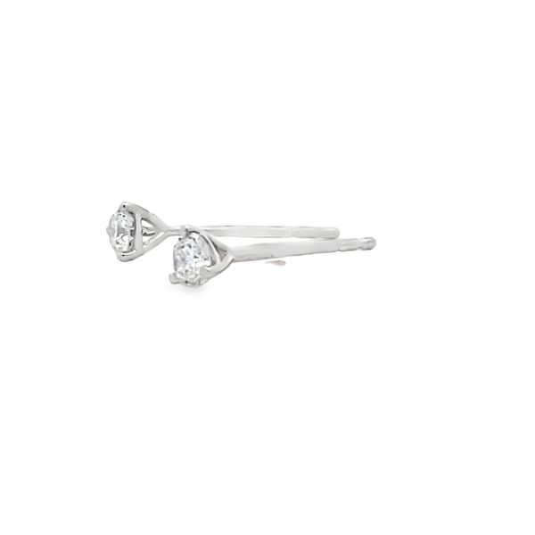 Lab Grown Diamond Stud Earrings Image 2 Flora Gems Decatur, IL