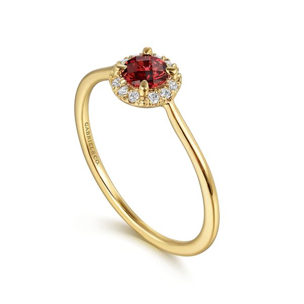 Garnet and Diamond Ring Image 4 Flora Gems Decatur, IL