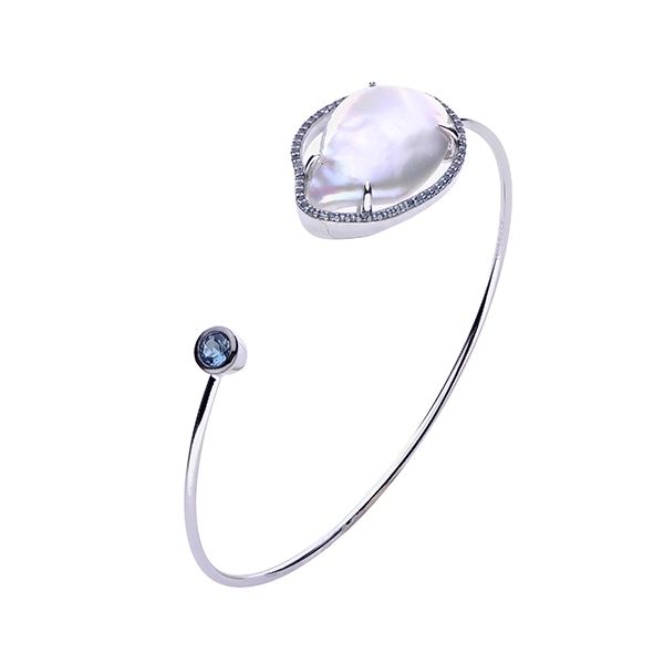 925 Sterling Silver Freshwater Cultured Pearl and London Blue Topaz Bracelet Flora Gems Decatur, IL