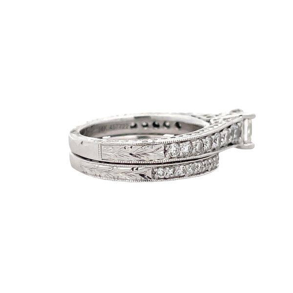 Estate - Diamond Ring Image 4 Flora Gems Decatur, IL