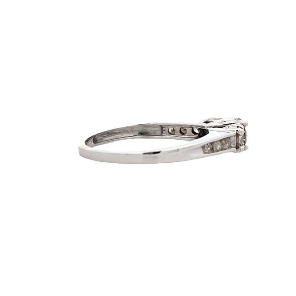 Estate - Three Stone Diamond Ring Image 4 Flora Gems Decatur, IL