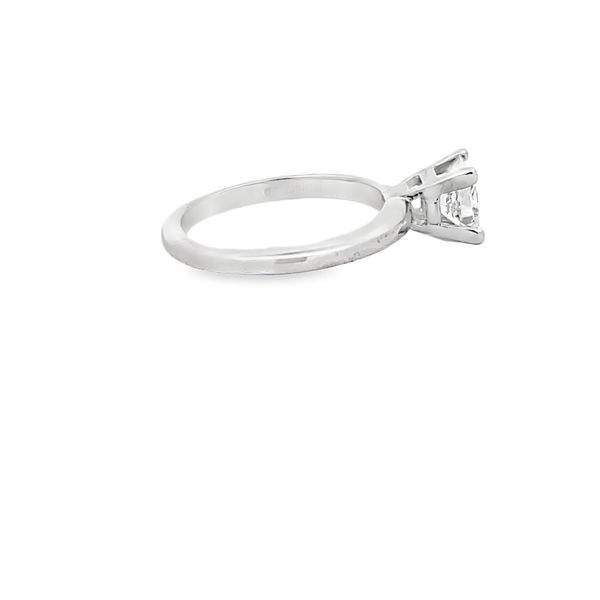 Estate - Diamond Ring Image 4 Flora Gems Decatur, IL