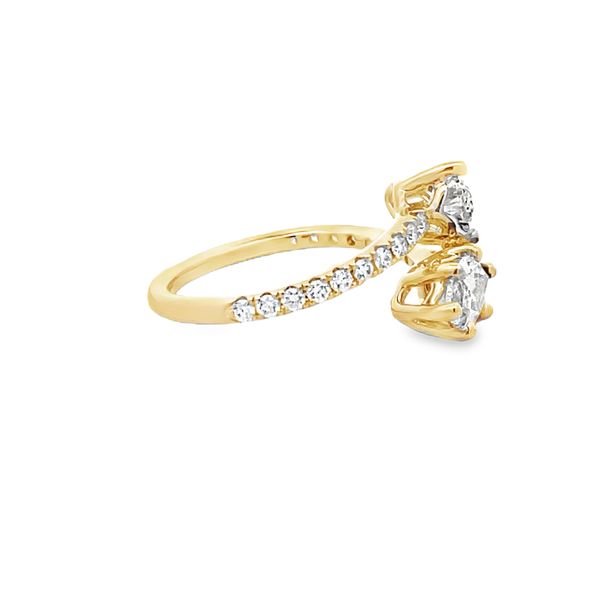 Estate - Diamond Ring Image 4 Flora Gems Decatur, IL