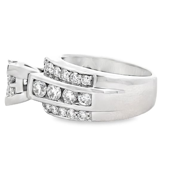 Estate - Diamond Ring Image 2 Flora Gems Decatur, IL