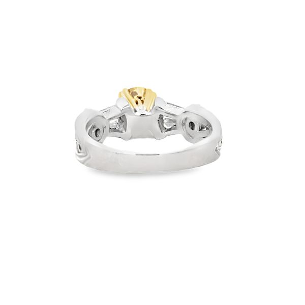 Estate - Diamond Ring Image 3 Flora Gems Decatur, IL