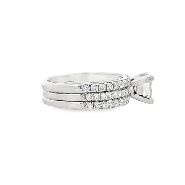 Estate - Diamond Ring Image 4 Flora Gems Decatur, IL