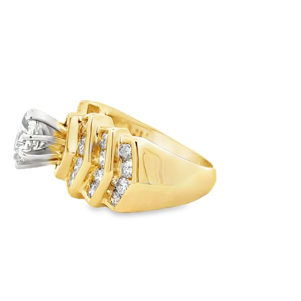 Estate - Diamond Ring Image 2 Flora Gems Decatur, IL
