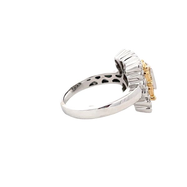 Estate - Diamond Ring Image 4 Flora Gems Decatur, IL
