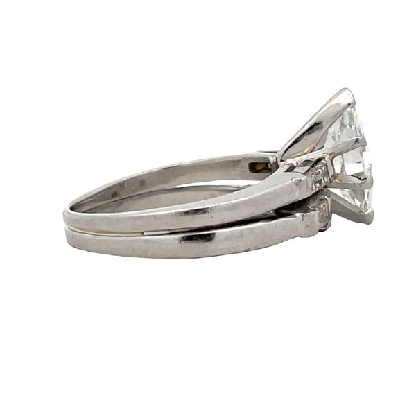 Estate - Diamond Ring Image 4 Flora Gems Decatur, IL