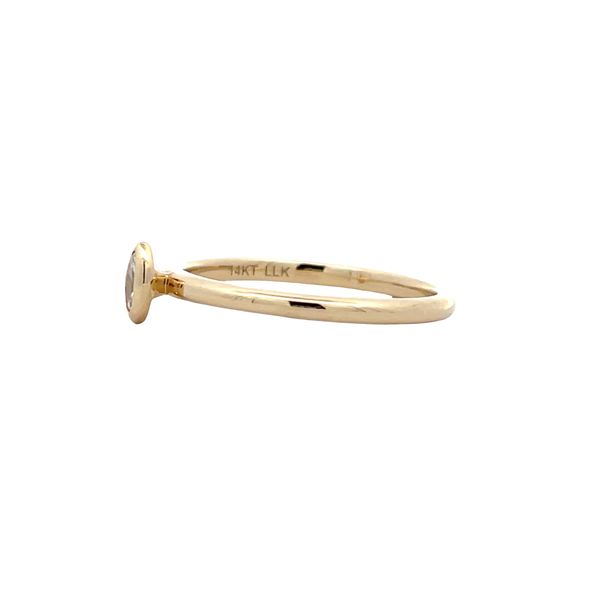 Estate - Diamond Stackable Ring Image 2 Flora Gems Decatur, IL