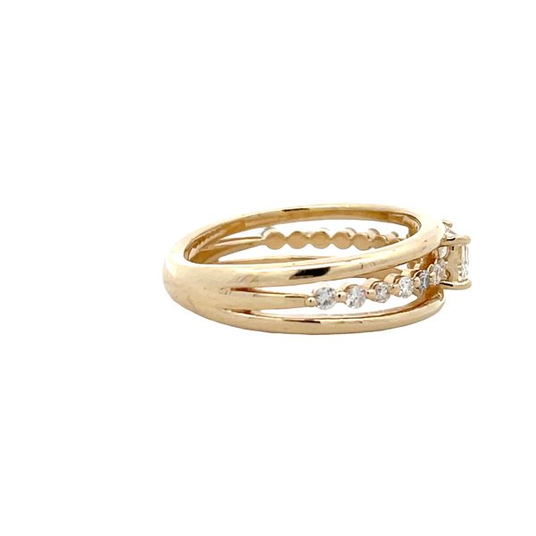 Estate - Diamond Ring Image 4 Flora Gems Decatur, IL