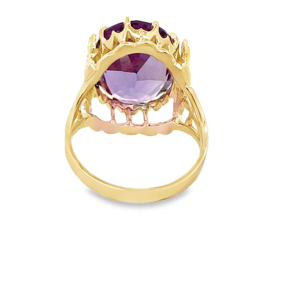 Estate - Amethyst Ring Image 3 Flora Gems Decatur, IL