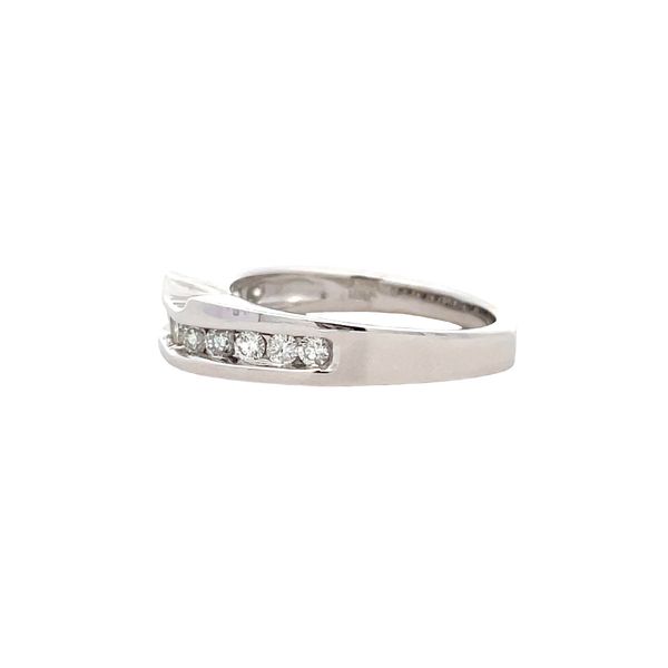 Estate - Diamond Band Image 2 Flora Gems Decatur, IL