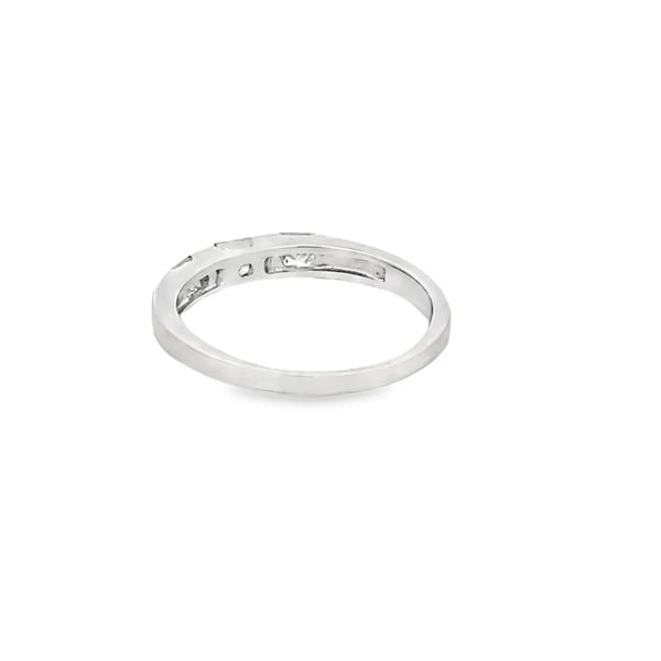 Estate - Diamond Ring Image 3 Flora Gems Decatur, IL