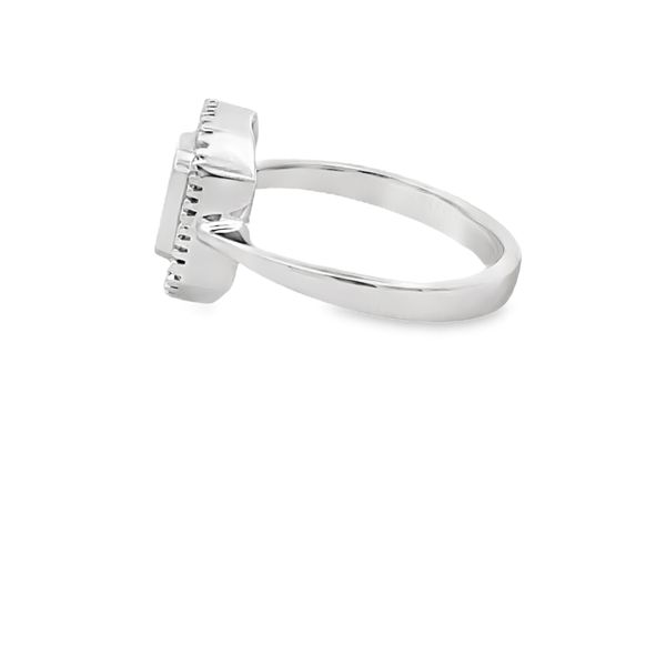 Estate - Diamond Ring Image 2 Flora Gems Decatur, IL