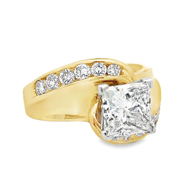 Estate - Diamond Ring Flora Gems Decatur, IL