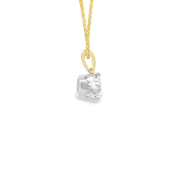 Estate - Diamond Pendant Image 4 Flora Gems Decatur, IL