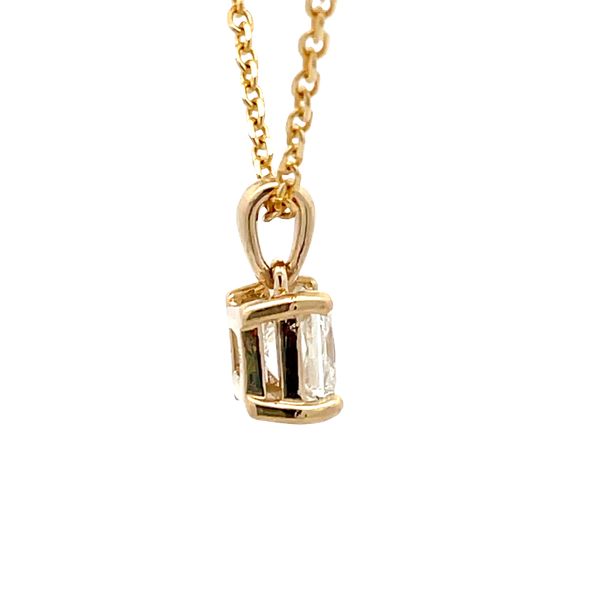 Estate - Diamond Solitaire Pendant Image 4 Flora Gems Decatur, IL