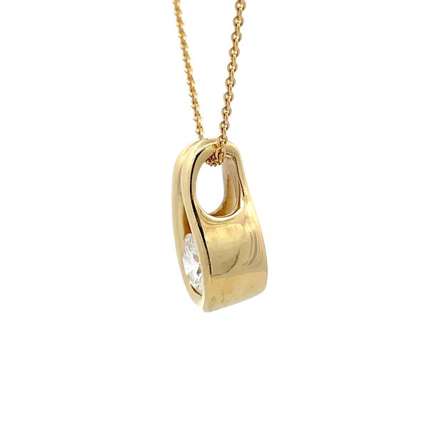 Estate - Diamond Pendant Image 2 Flora Gems Decatur, IL
