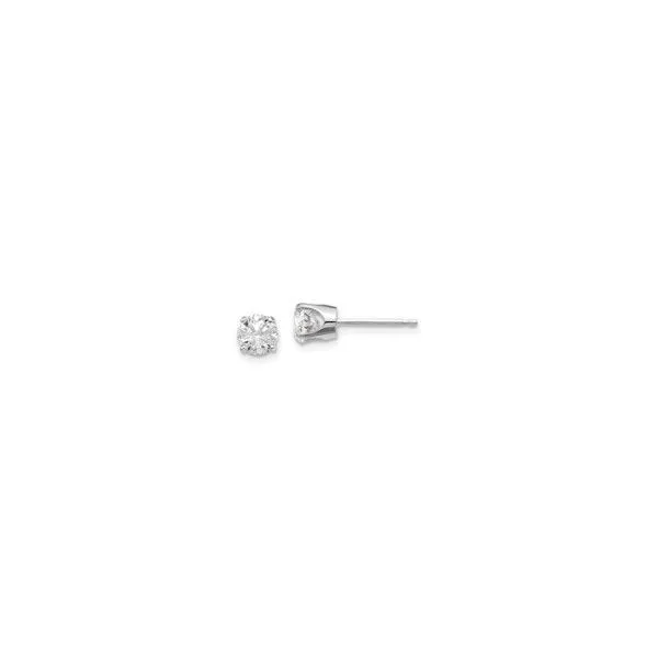 A pair of 14 karat white gold Forever Young Fine Jewelers St. George, UT