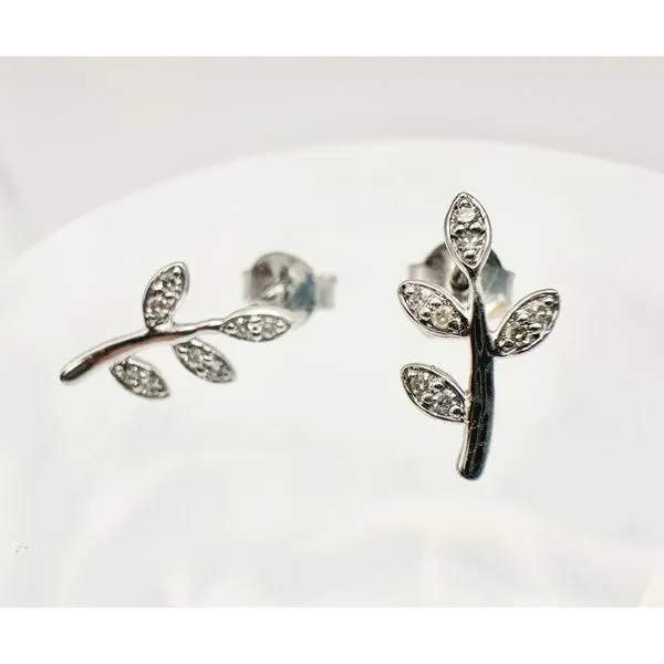 14 Karat White Gold Diamond Floral Inspired Earrings Forever Young Fine Jewelers St. George, UT