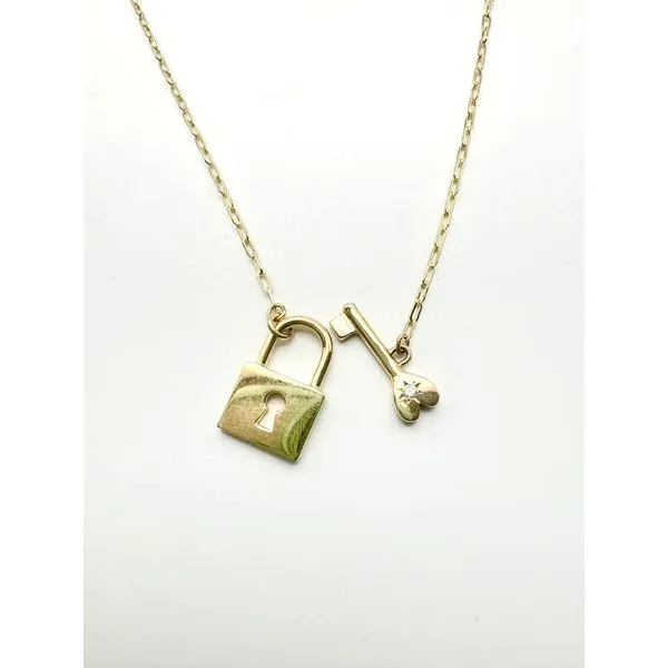 14 Karat Yellow Gold Lock And Key Diamond Necklace Image 2 Forever Young Fine Jewelers St. George, UT