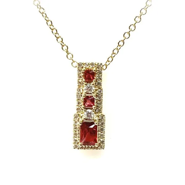 18 karat yellow gold gemstone Forever Young Fine Jewelers St. George, UT