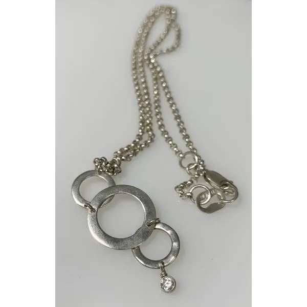 Sterling Silver Estate Hammeered Circles FAshion Pendant Forever Young Fine Jewelers St. George, UT