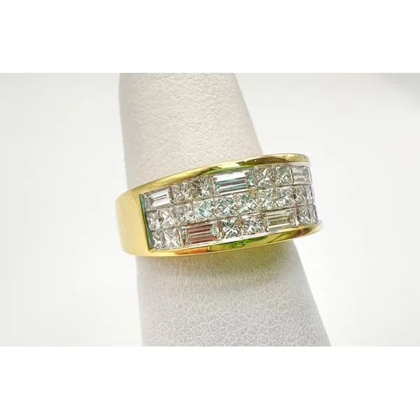 Estate 18 Karat Yellow Gold Diamond Anniversary Ring Image 2 Forever Young Fine Jewelers St. George, UT