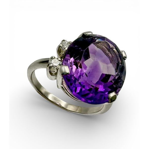Estate 14 Karat White Gold Amethyst And Diamond Fasion Ring Forever Young Fine Jewelers St. George, UT
