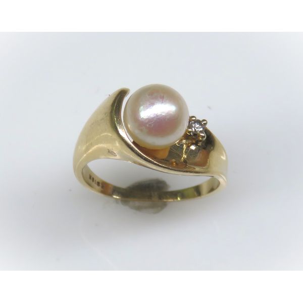 10 Karat Yellow Gold Estate Pearl and Diamond Fashion Ring Forever Young Fine Jewelers St. George, UT