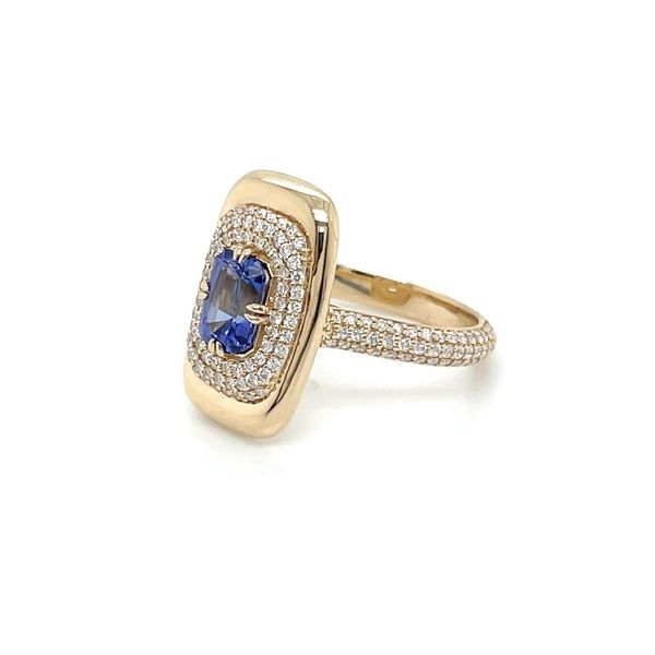 14KY Gold Elongated Tanzanite Ring with Pavé Diamonds Image 5 Franzetti Jewelers Austin, TX