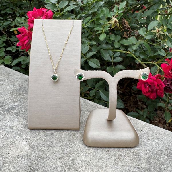 14KY Gold 5 mm Round Tsavorite Green Garnet & Diamond Halo Stud Earrings Image 3 Franzetti Jewelers Austin, TX