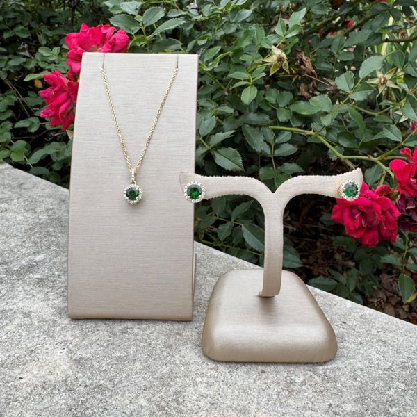 14KY Gold Round Tsavorite Green Garnet & Diamond Pendant Image 3 Franzetti Jewelers Austin, TX