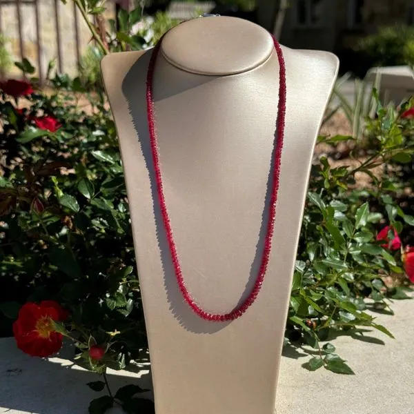 14KW Gold Ruby Facetted Bead Necklace - 17.25