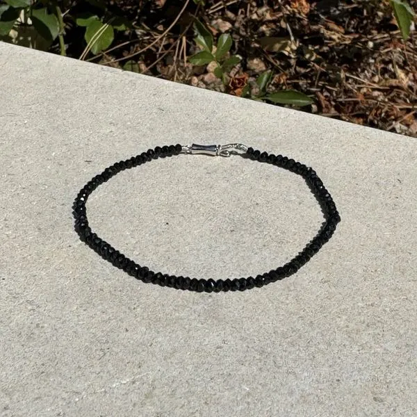 Black Spinel Facetted Bead Bracelet with Silver Clasp - 7