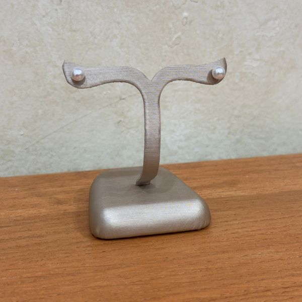 14KW Gold 5.1 mm Freshwater Pearl Stud Earrings Image 2 Franzetti Jewelers Austin, TX