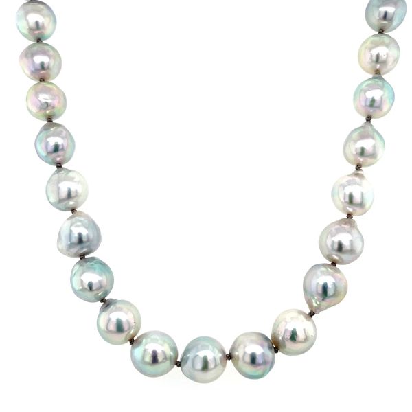 8.5 - 9 mm Gray Akoya Pearl Necklace with White Gold Clasp Franzetti Jewelers Austin, TX