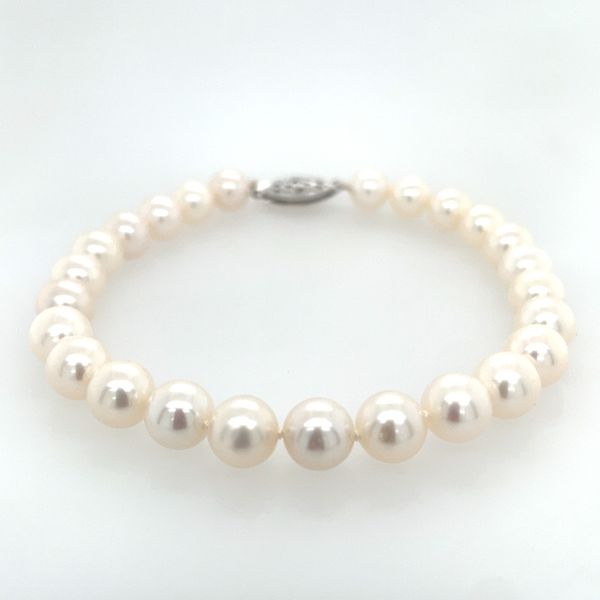 7 - 7.5 mm White Freshwater Pearl Bracelet with White Gold Clasp 8